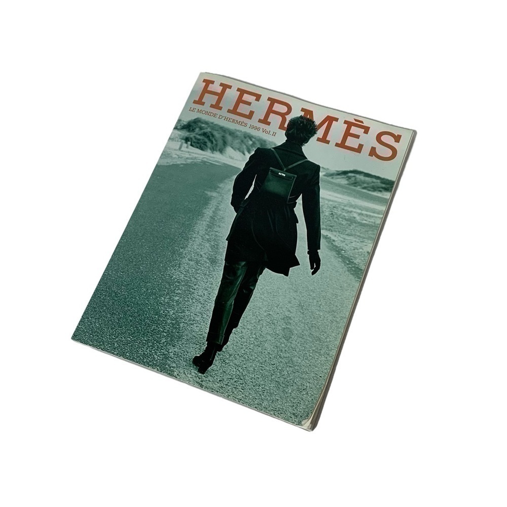 Hermès book